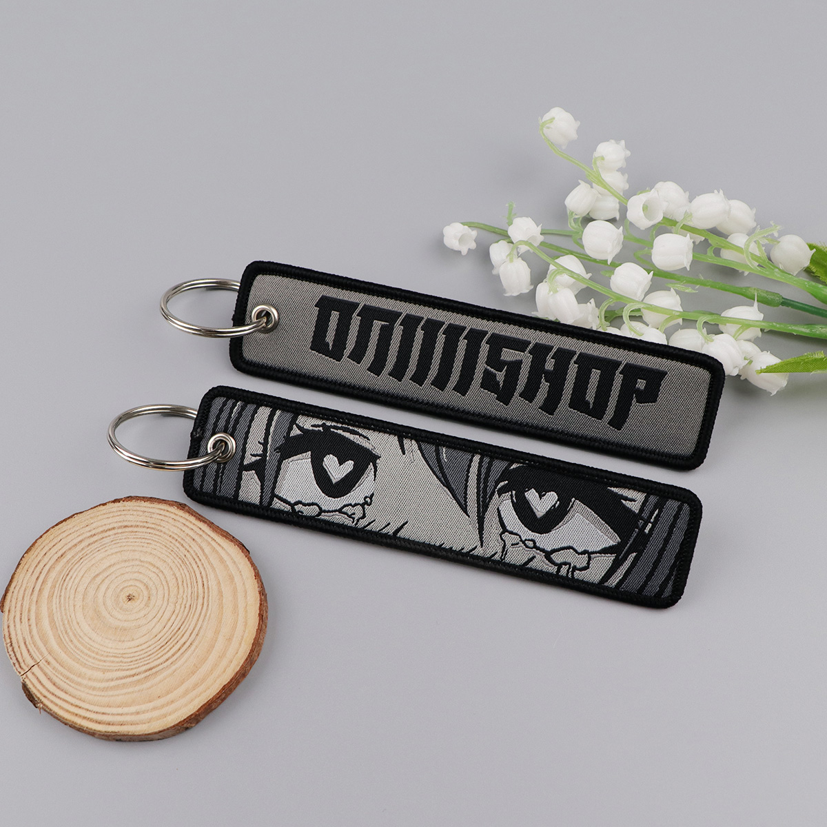 Anime Girls Embroidery Key Fob - Embroidery Gift 评论和价格