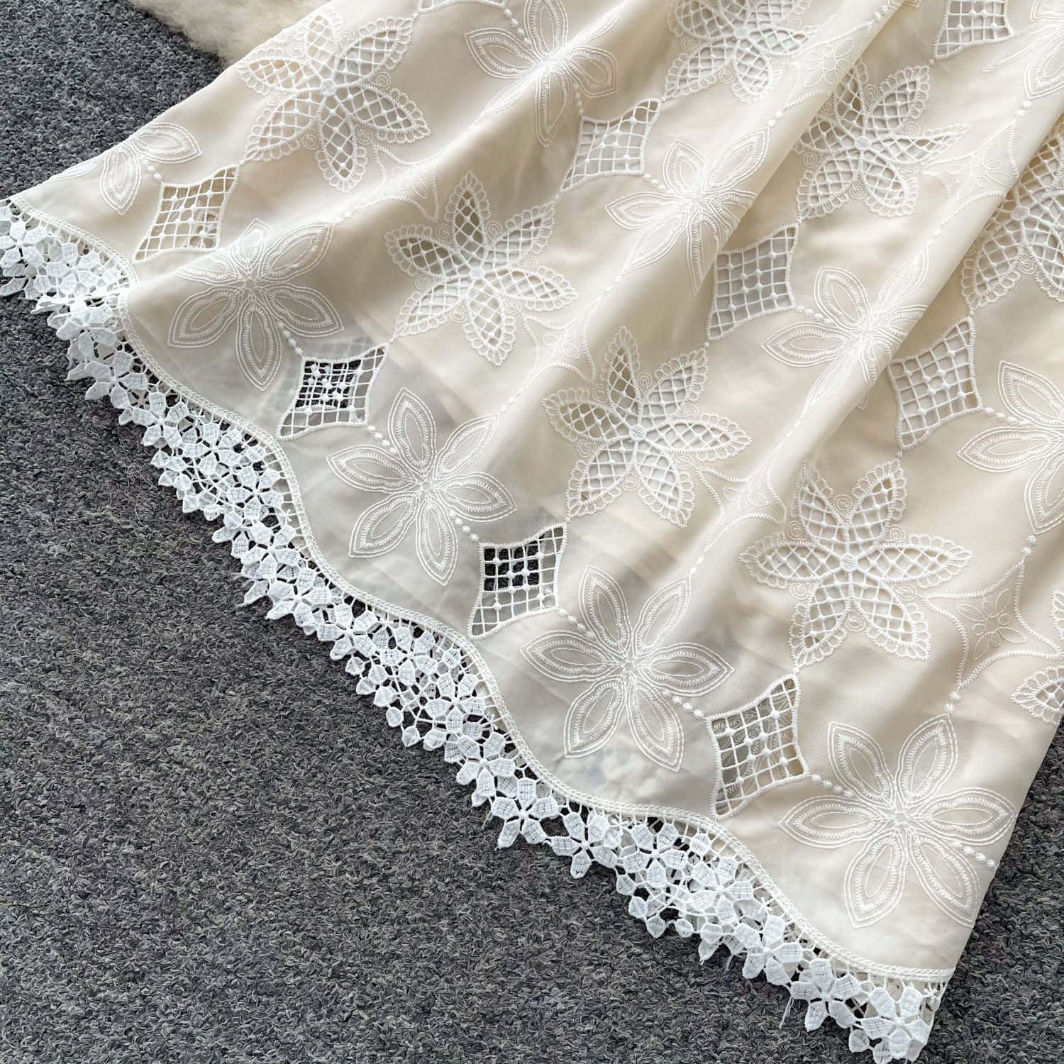Vintage Lace Embroidery Two-Pi - Embroidery Blouse 评论和价格