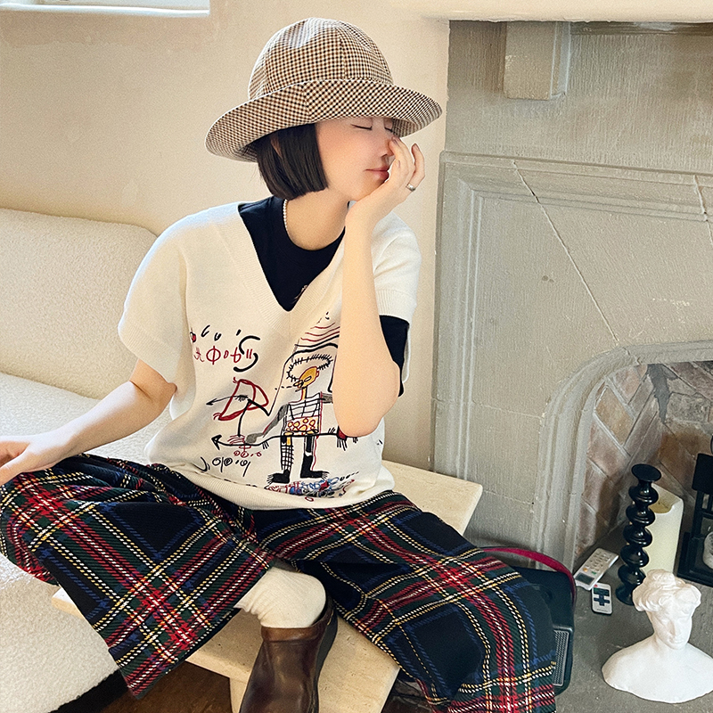Limited Edition VIMAS Knitted  - Embroidery Online Designs 评论和价格